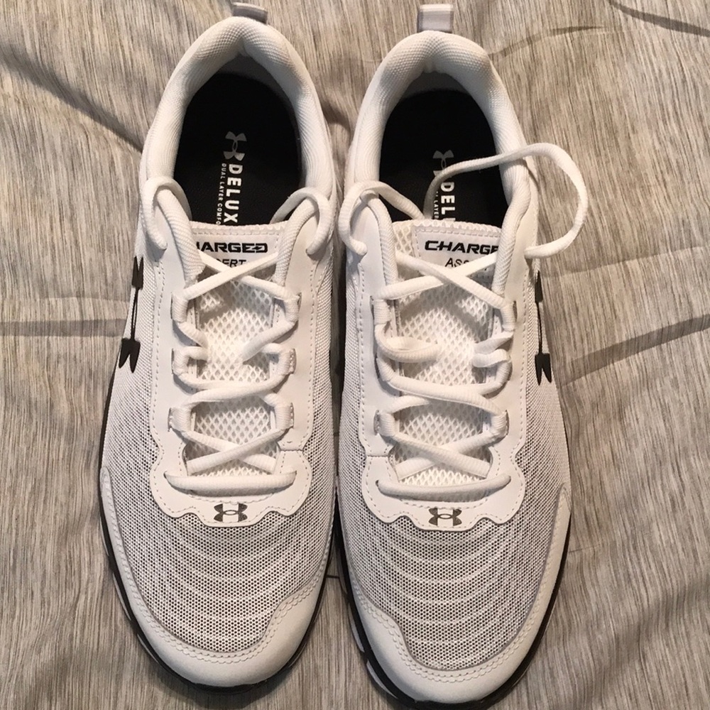 Mens Under Armour shoes